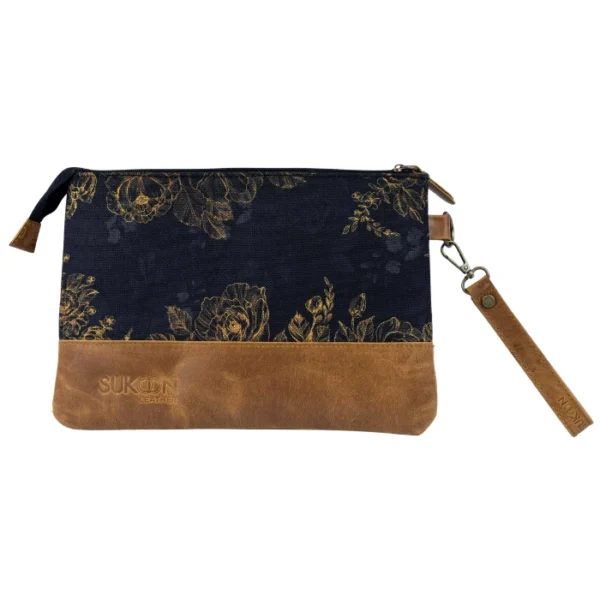 Amber’s Clutch Front Sukoon Leather