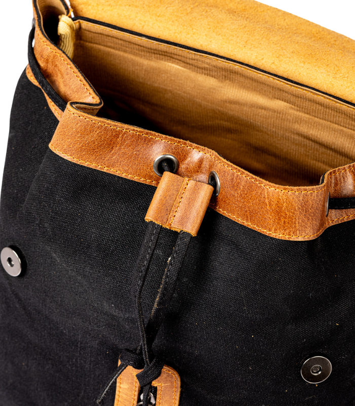 Charcoal & Caramel Backpack Sukoon leather (7)