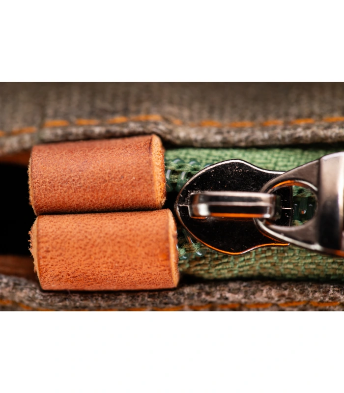 Sunset Olive Small Messenger Sukoon Leather (1)