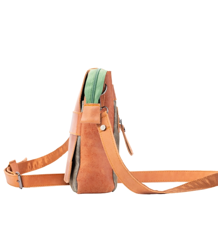 Sunset Olive Small Messenger Sukoon Leather (7)