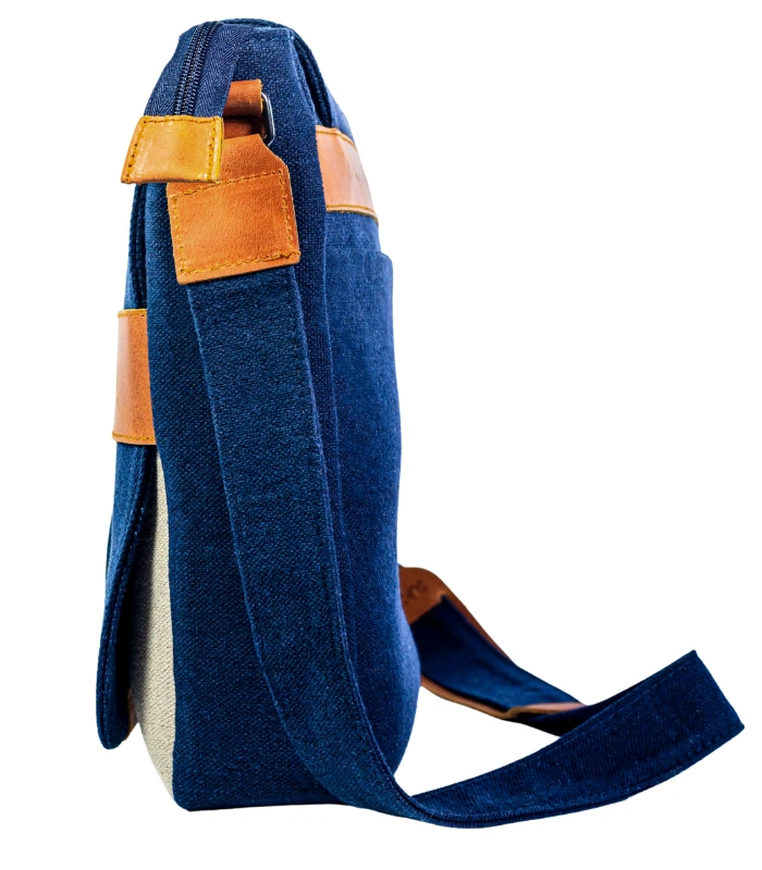 The Navy Horizon Messenger Bag (6)